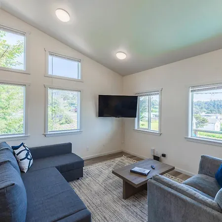 #Stayinmydistrict Oceanview Studio Loft Port Orford Exterior photo