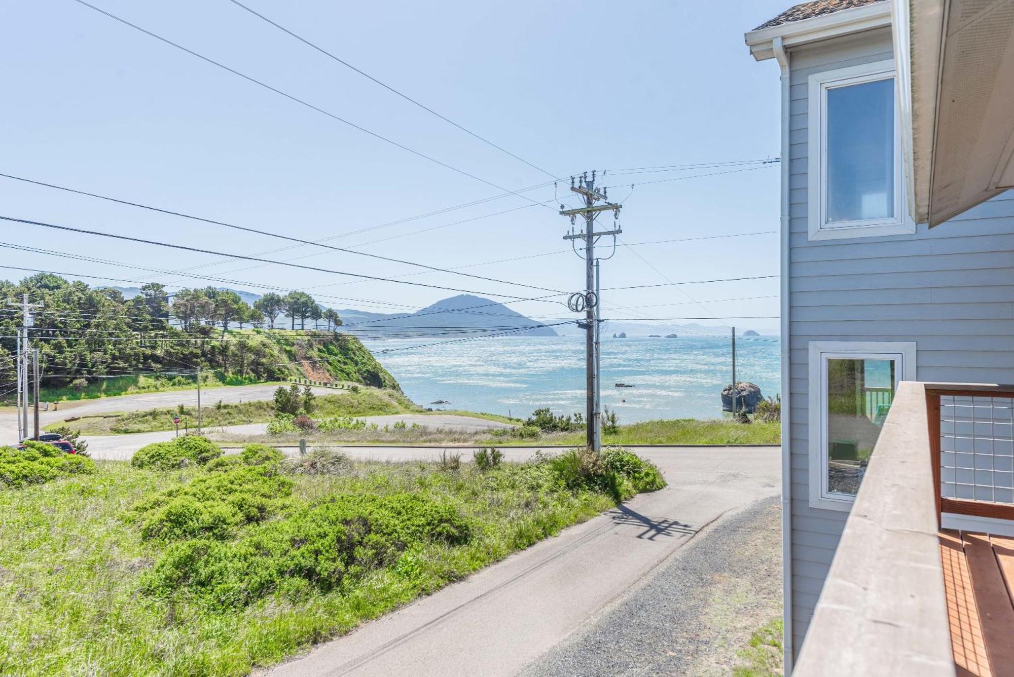 #stayinmydistrict Oceanview Loft Appartement *