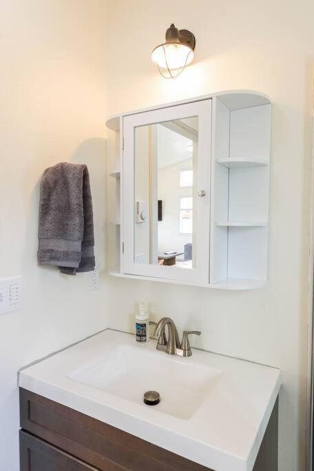 #stayinmydistrict Oceanview Loft Appartement