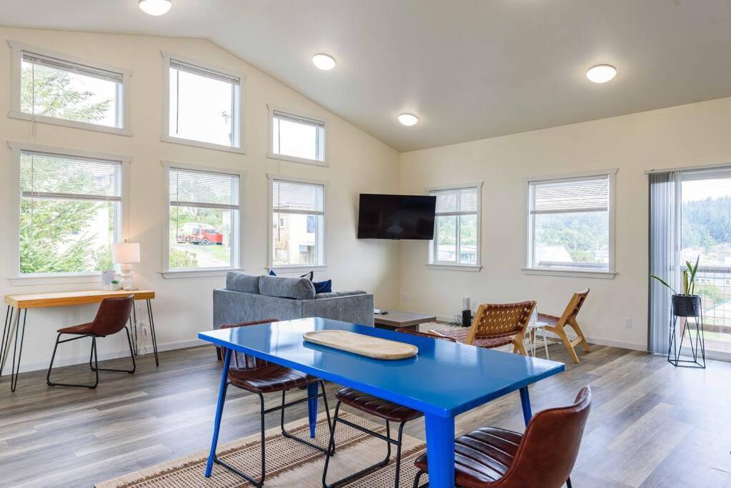 #stayinmydistrict Oceanview Loft Appartement *